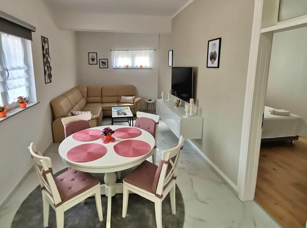 Apartment Grazia Πούλα Εξωτερικό φωτογραφία